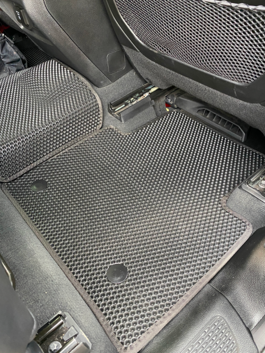 Jeep Grand Cherokee 1 Рестайлинг (WK2) (2013 - 2018)